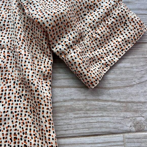 The Limited Womens Beige Dots Button Front Scandal Collection Blouse Size XL - Picture 4 of 9
